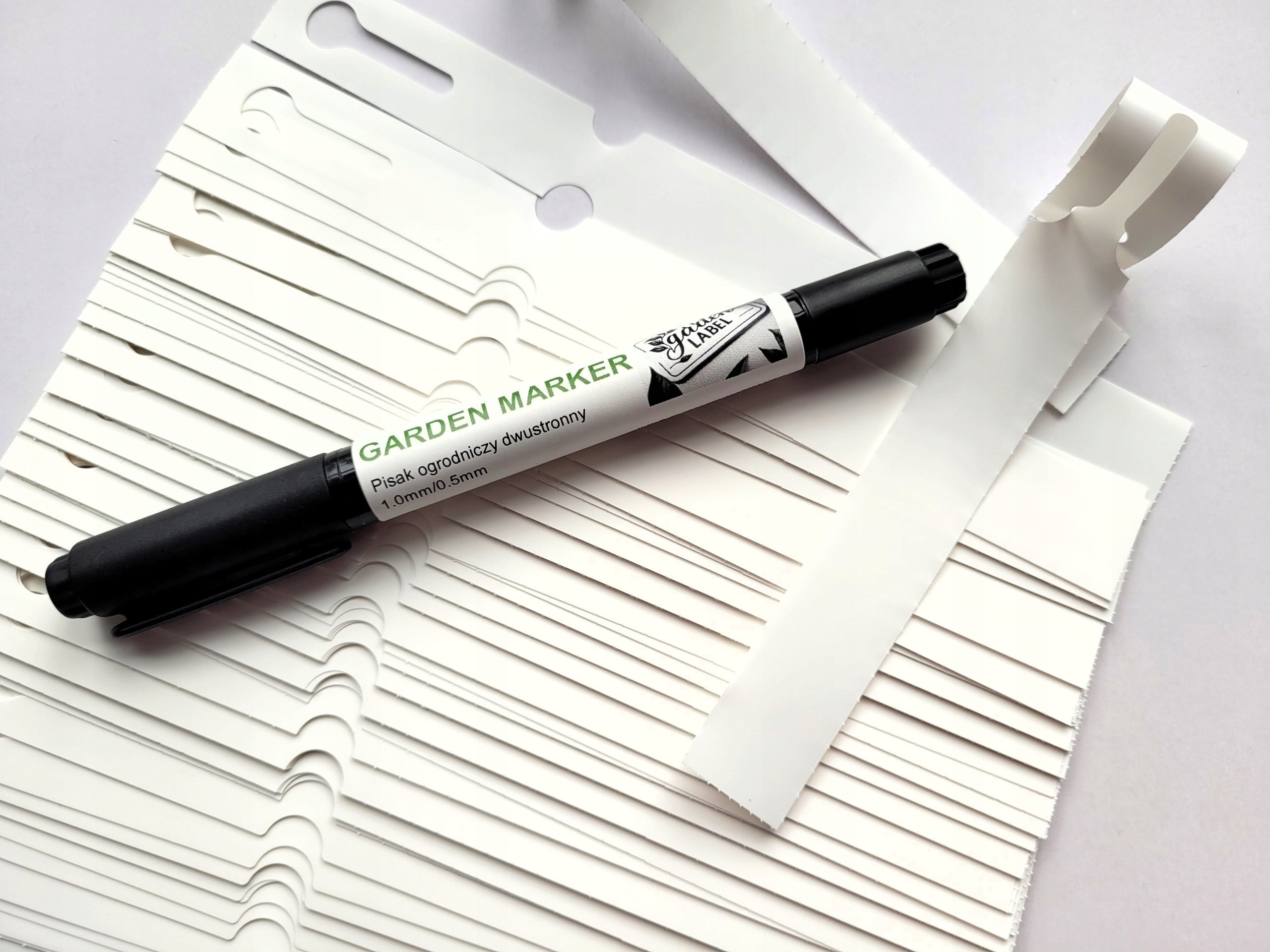 758097adaafdc17b20c723d4c831cb5b