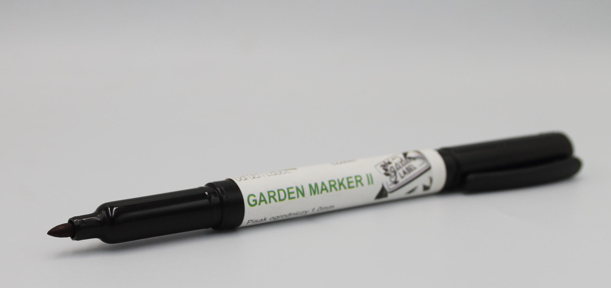 b5100fbaf8f0a0420bed858e14323305